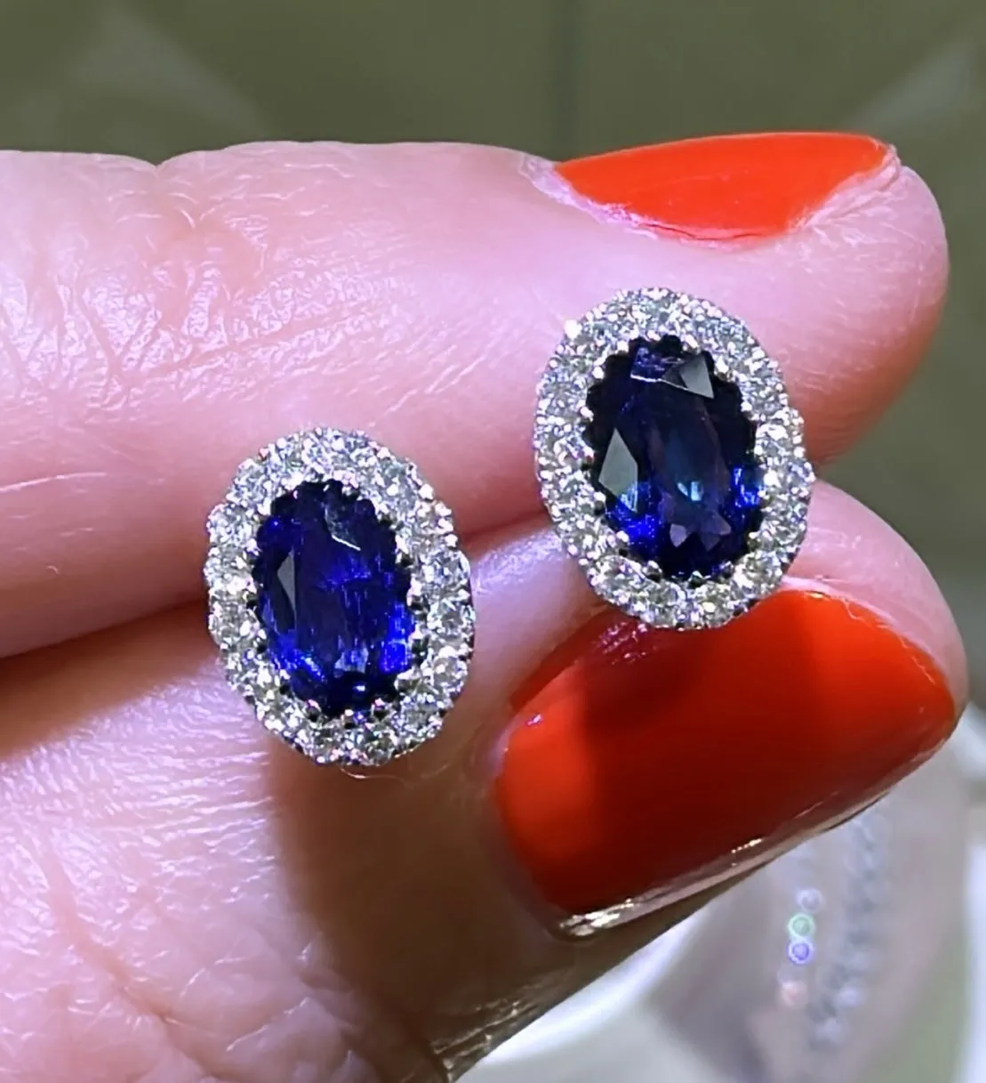 1.28ct tw Ladies Diamond and Blue Oval Sapphire Earrings