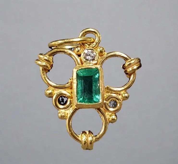 18k Gold Zambian Emerald & Diamond Pendant