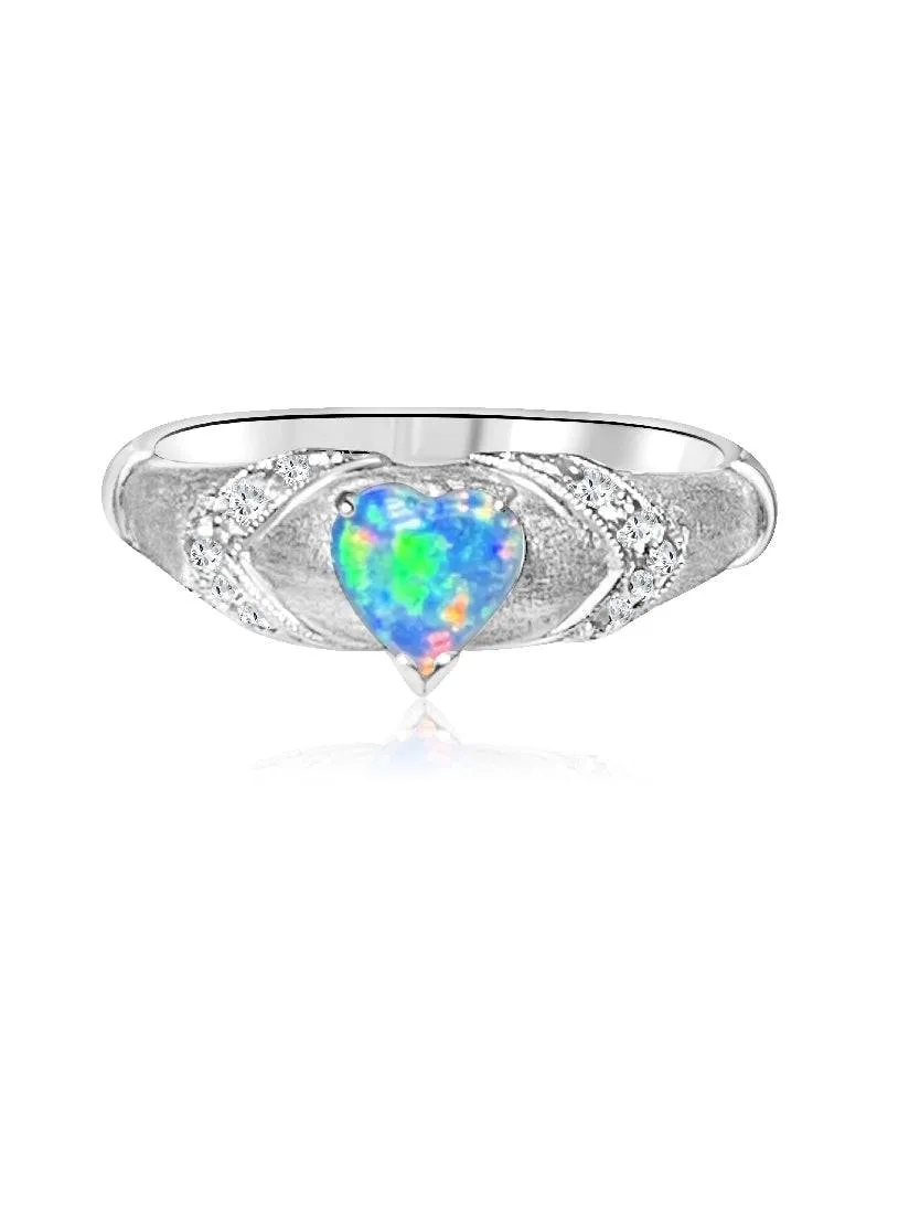 18kt White Gold heart shape Opal and diamond ring