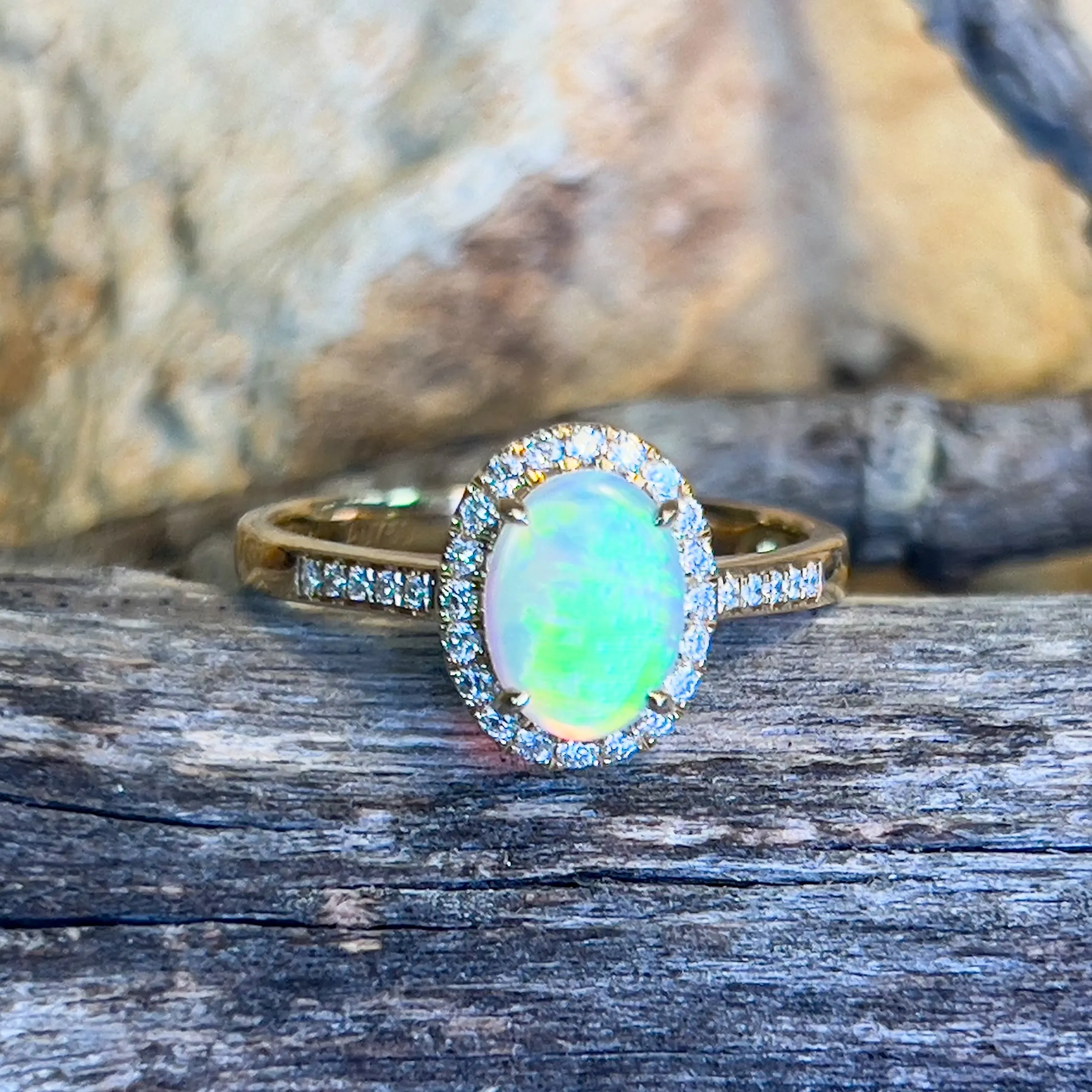 18kt Yellow Gold 0.58ct Opal cluster diamond ring