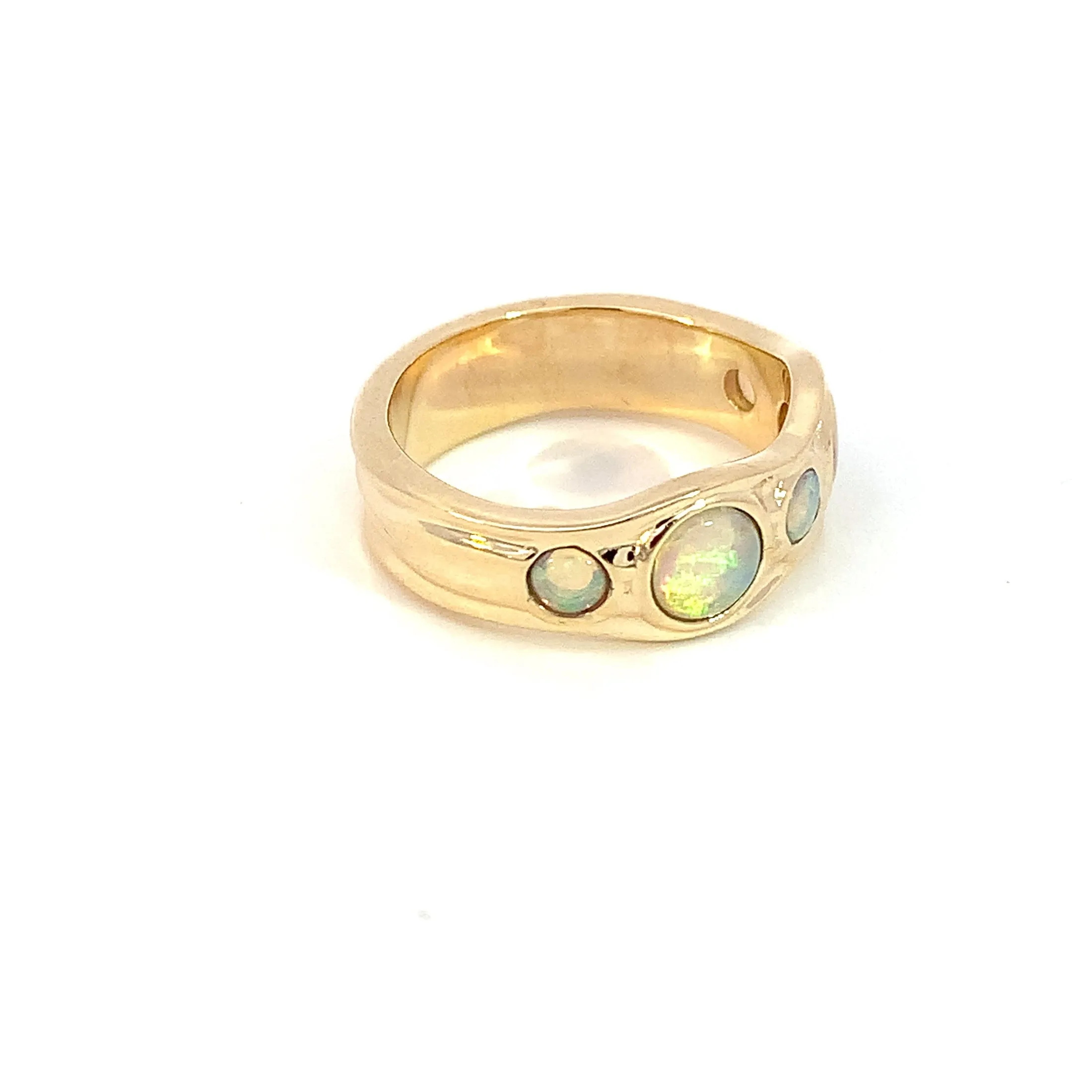 9kt Yellow Gold Crystal Opal band