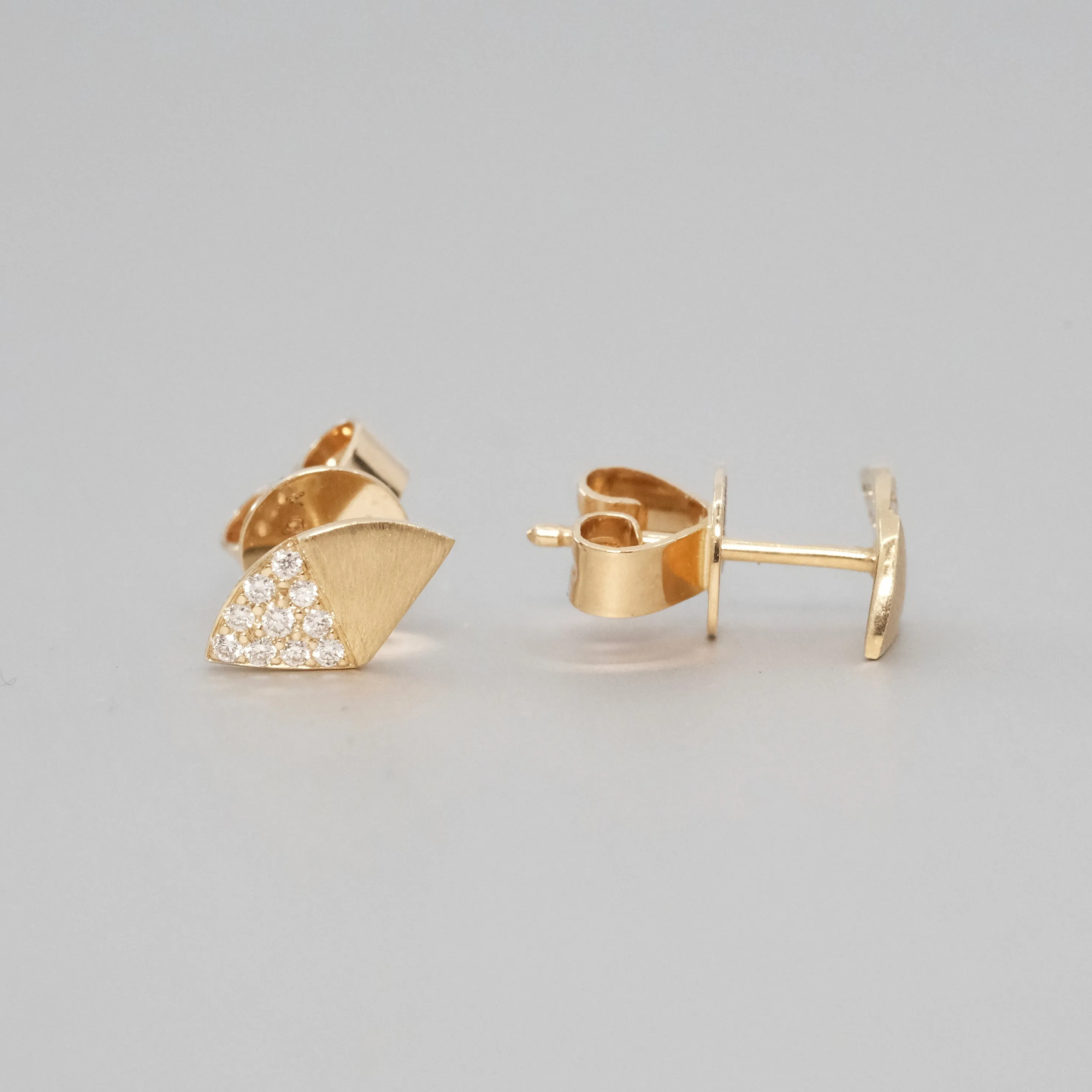 'Apus' Wedge Diamond Stud Earrings in Yellow Gold