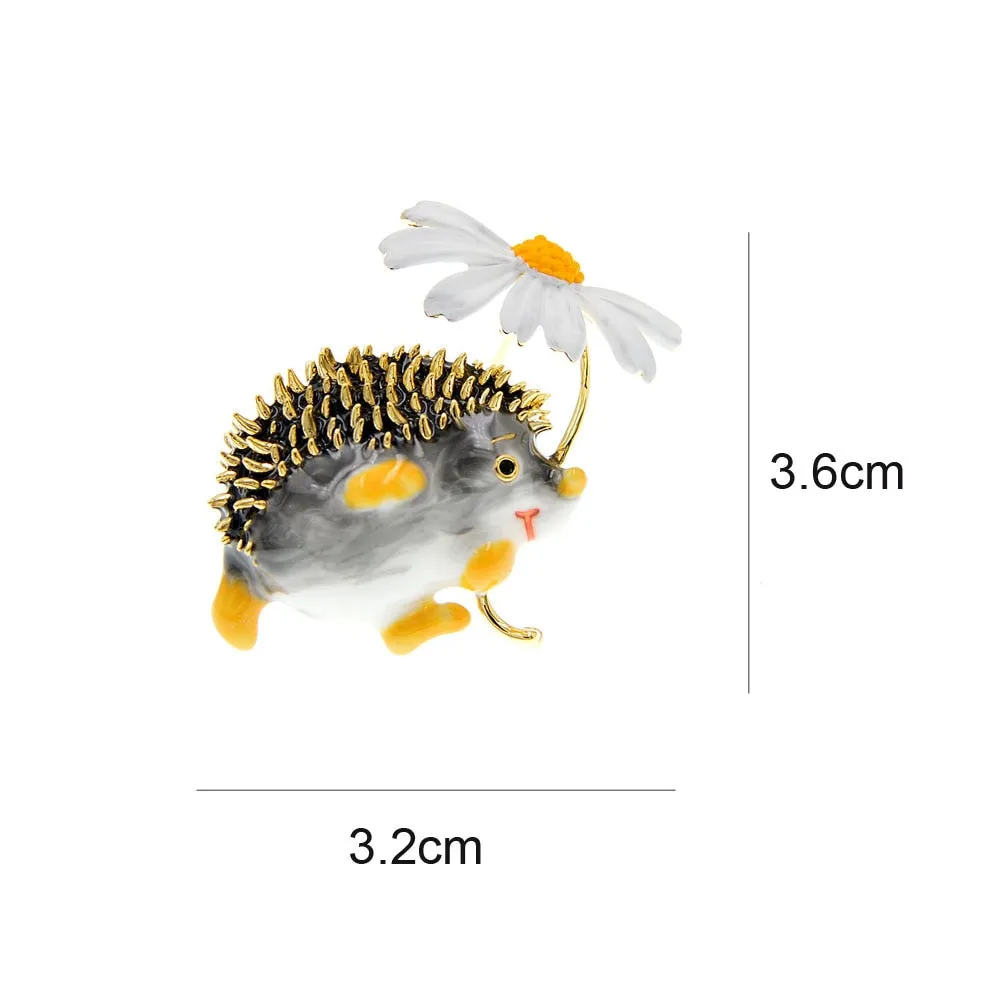 CINDY XIANG Cute Hedgehog Brooch Fashion Daisy Brooches For Women Animal Jewelry Funny Winter Design High Quality