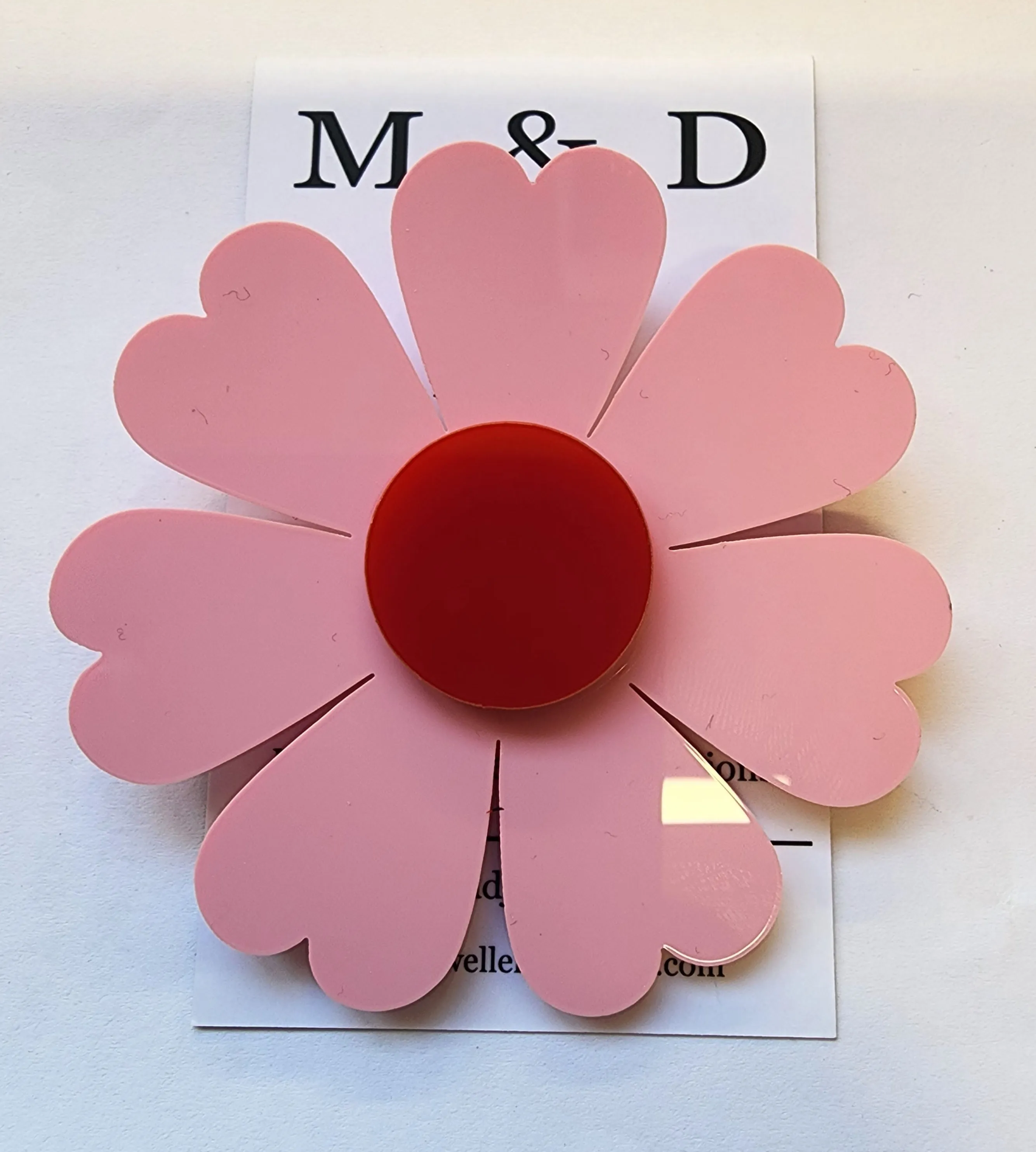 Daisy Brooch