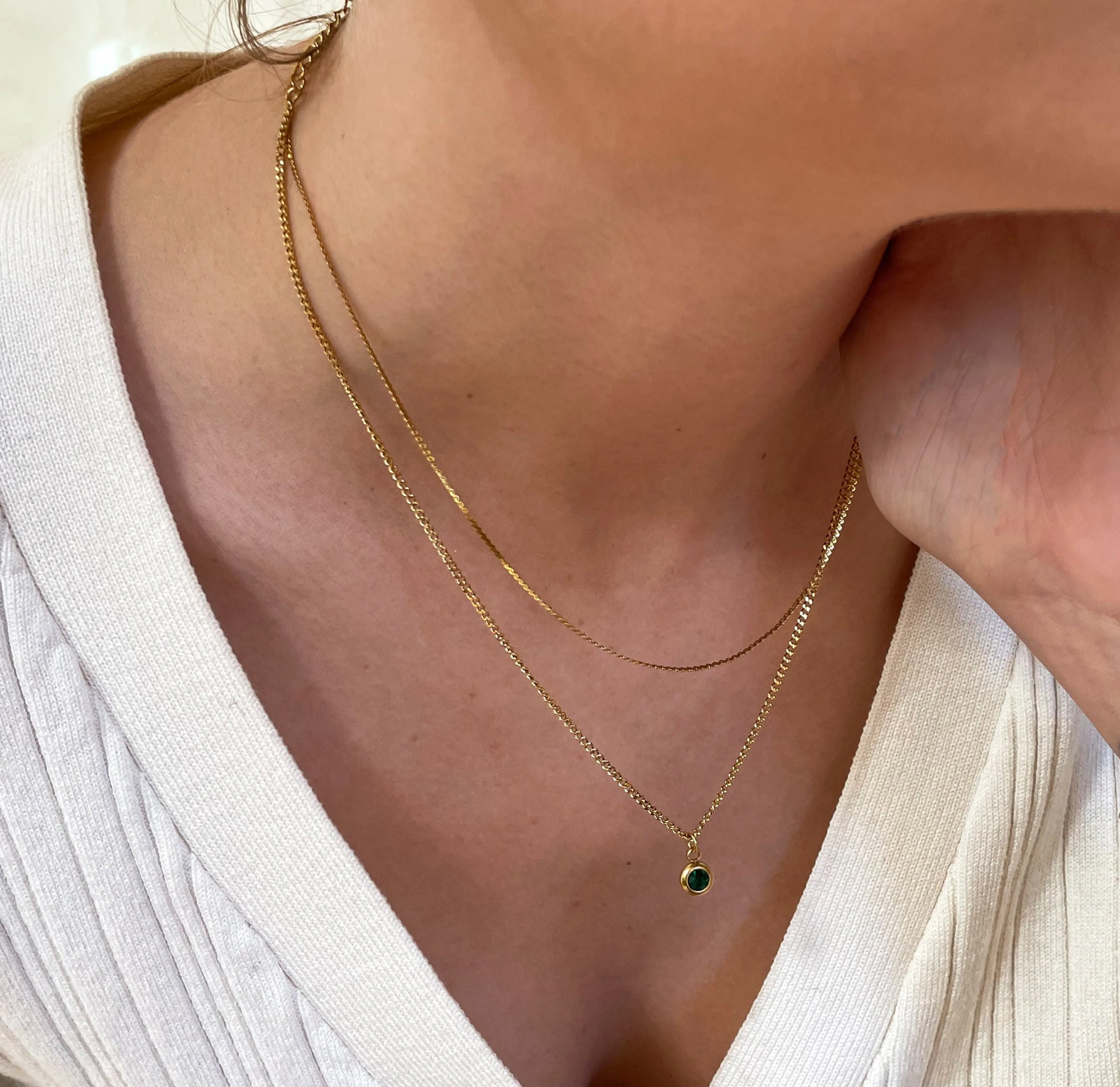 DELILAH EMERALD BIRTHSTONE PENDANT NECKLACE - MAY