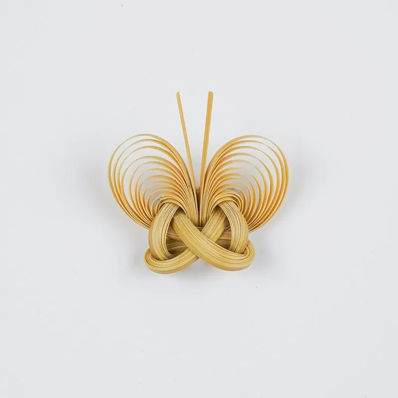 Handcrafted Bamboo Brooch Collection-Elegant Design