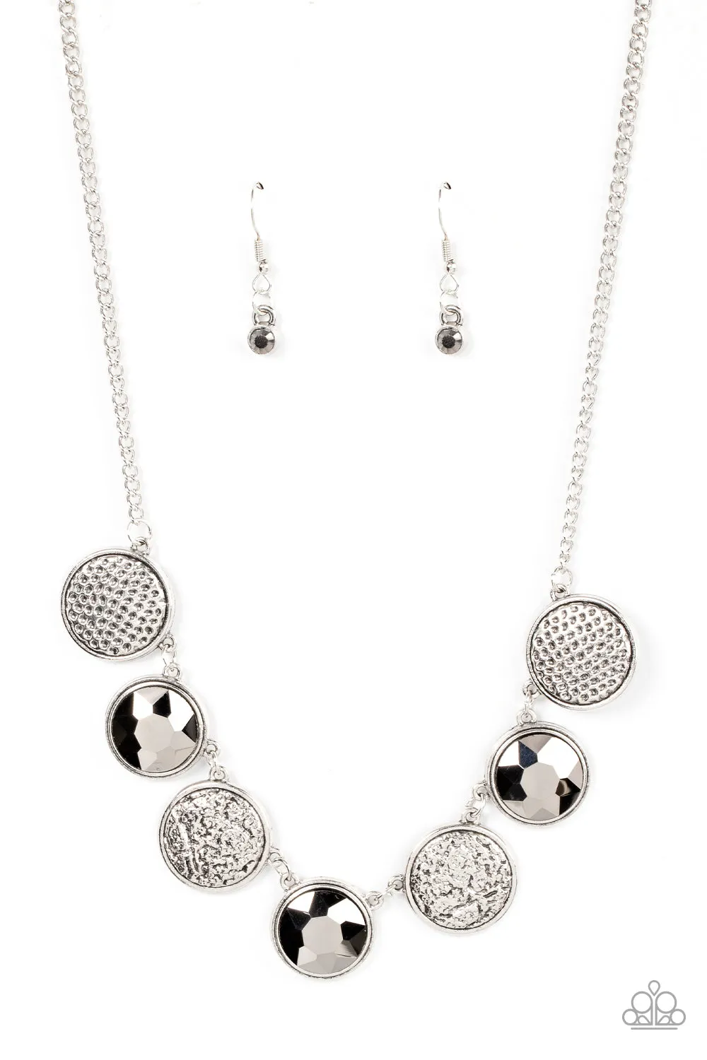 Necklaces Urban Elite - Silver