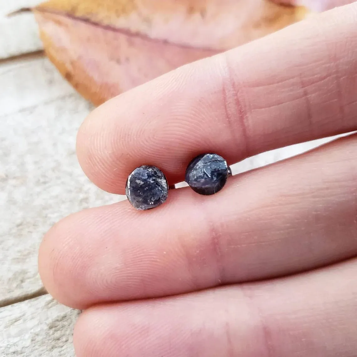 Raw Sapphire stud earrings