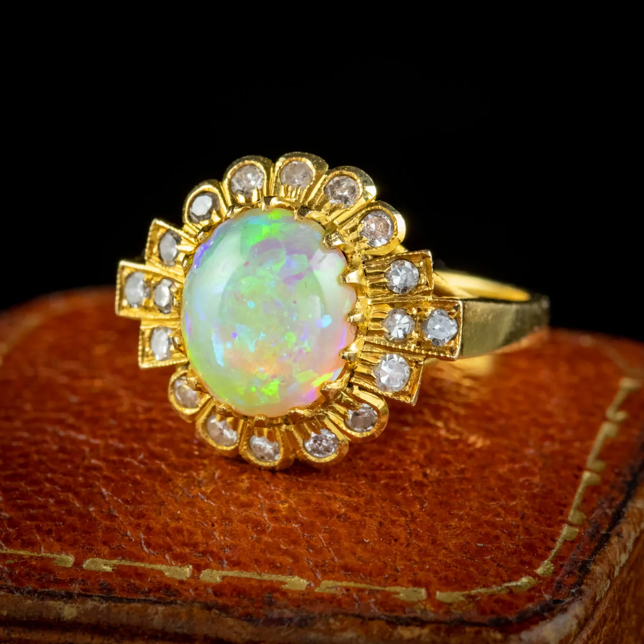 Vintage Opal Diamond Cluster Ring 18ct Gold 2.50ct Natural Opal